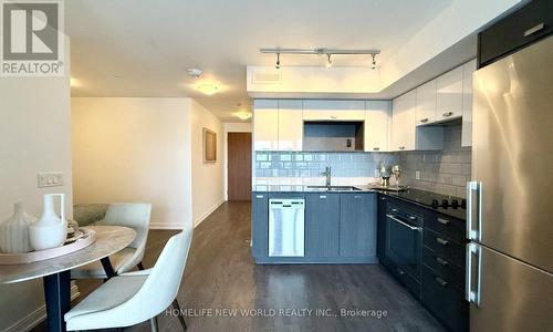 2015 - 275 Village Green Square, Toronto, ON 