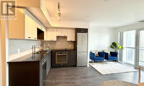 2015 - 275 Village Green Square, Toronto, ON 