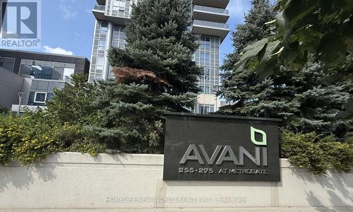 2015 - 275 Village Green Square, Toronto, ON 