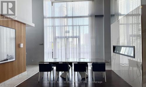 2015 - 275 Village Green Square, Toronto, ON 