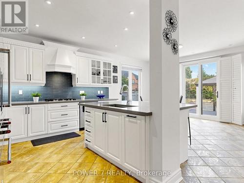 315 North Lake Road, Richmond Hill, ON 