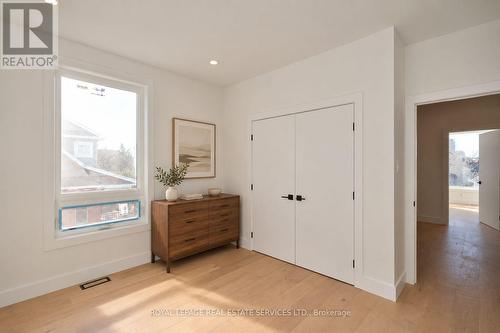 4B Huron Avenue N, Ottawa, ON 