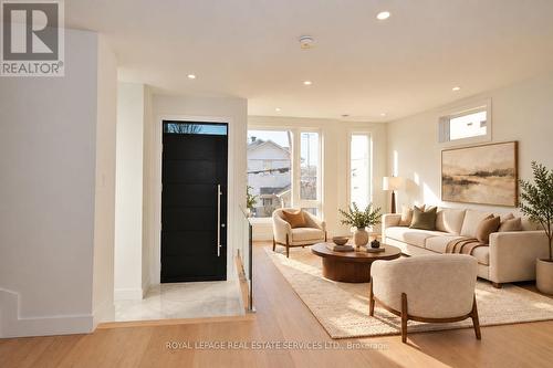 4B Huron Avenue N, Ottawa, ON 