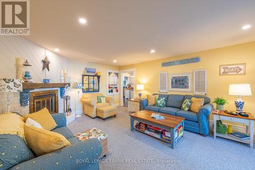 1187 Lakehurst Road, Trent Lakes, ON 