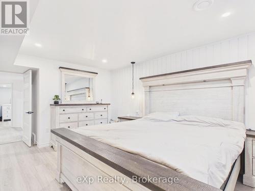 1103 Marietta Street, Howick, ON 