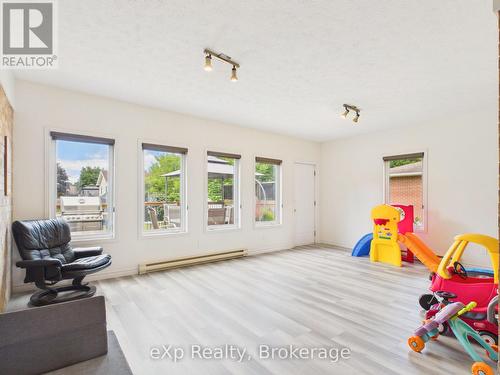 1103 Marietta Street, Howick, ON 