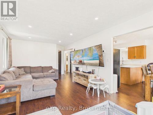 1103 Marietta Street, Howick, ON 