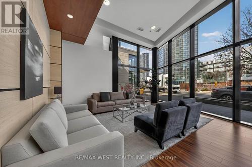 605 - 2900 Highway 7, Vaughan, ON 