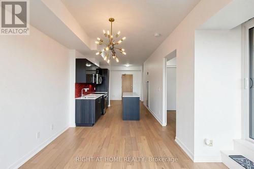307 - 36 Howard Park Avenue, Toronto, ON 