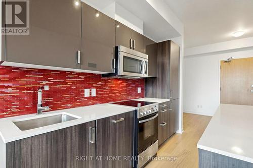 307 - 36 Howard Park Avenue, Toronto, ON 