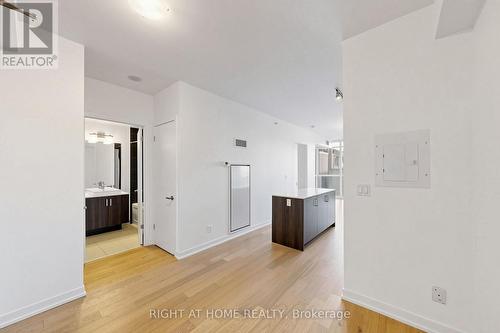 307 - 36 Howard Park Avenue, Toronto, ON 