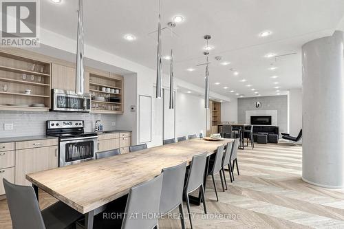 307 - 36 Howard Park Avenue, Toronto, ON 