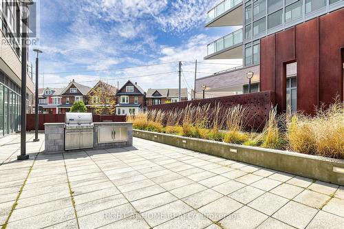 307 - 36 Howard Park Avenue, Toronto, ON 