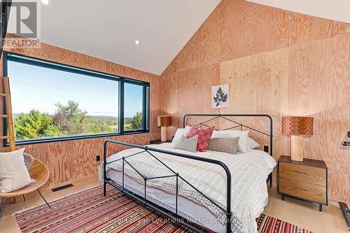 537373 12Th Line, Meaford, ON 