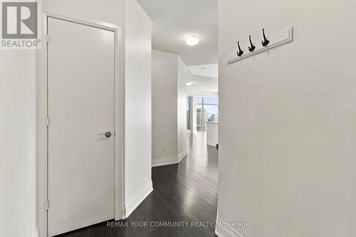 4411 - 2191 YONGE STREET , Toronto, Ontario M4S 3H8 3