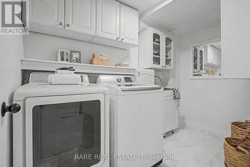 521 Hickory Avenue N, Whitby, ON 