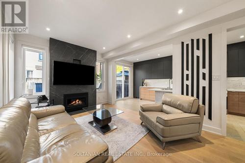 163 Wildberry Crescent, Vaughan, ON 