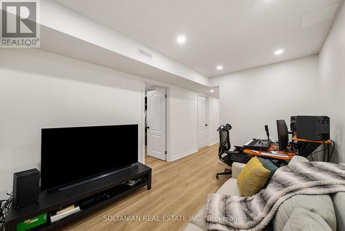 163 Wildberry Crescent, Vaughan, ON 