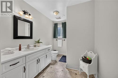 16 Church Street, Haldimand, ON 