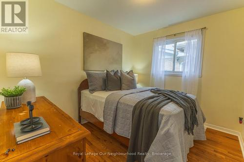 26 Ashdale Crescent, Clarington (Bowmanville), ON 