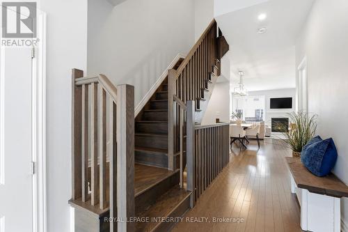 13 Brixton Way, Ottawa, ON 