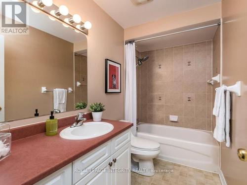 176 Parkin Circle, Ottawa, ON 
