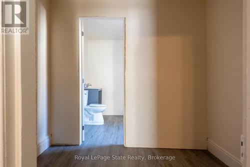 111 West Avenue N, Hamilton (Beasley), ON 