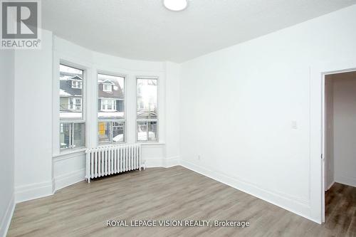 819 Pape Avenue, Toronto, ON 