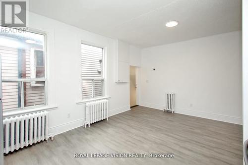 819 Pape Avenue, Toronto, ON 