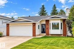7307 152C AV NW  Edmonton, AB T5C 3N3