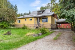 309 1st Avenue Nakusp, BC V0G 1R0