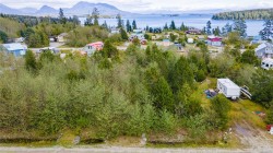 1138 Fifth Ave Ucluelet, BC V0R 3A0