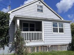 135 Maloney Street, Sydney NS, B1N 2C7 Street Sydney, NS B1N 2C7