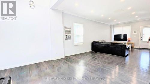 160 Glendale Avenue N, Hamilton, ON 