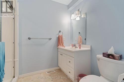 Bathroom on main floor - 297 Wilson Avenue, Kitchener, ON 