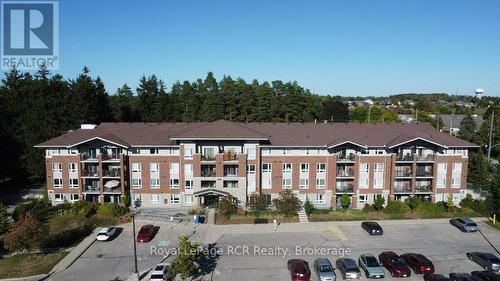 214 - 645 ST DAVID STREET S  Centre Wellington (Fergus), ON N1M 0A9
