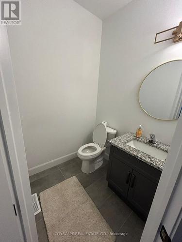 3821 AYRSHIRE AVENUE , London South, Ontario N6B 1W3 3