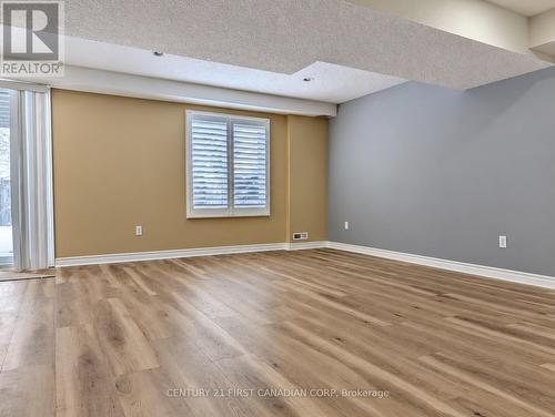 LOWER - 924 GUILDWOOD BOULEVARD , London North (North M), Ontario N6H 5S9 3