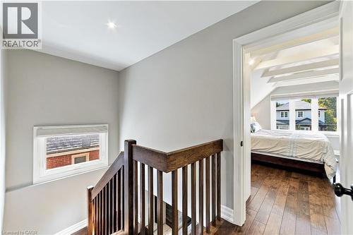 Upper hallway/landing area - 58 Uplands Avenue, Hamilton, ON 
