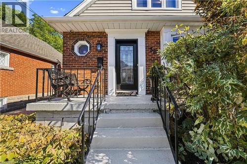 58 Uplands Avenue, Hamilton, ON 