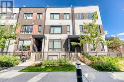 3 - 40 ED CLARK GARDENS BOULEVARD Toronto, ON M6N 0B5