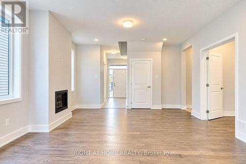 615 CYGNUS STREET , Ottawa, Ontario K2J 7A9 2