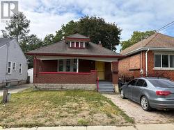 133 ARUNDELL STREET London East (East M), ON N5Z 2K1