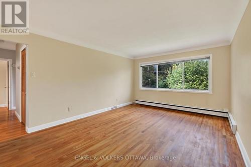 Family Room - 1228 Henry Farm Drive, Ottawa, ON 