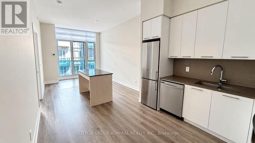 744 - 9471 YONGE STREET , Richmond Hill, Ontario L4C 0Z5 4