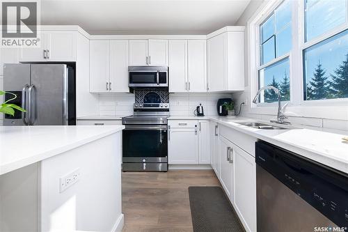 402 Meadows Boulevard, Saskatoon, SK 