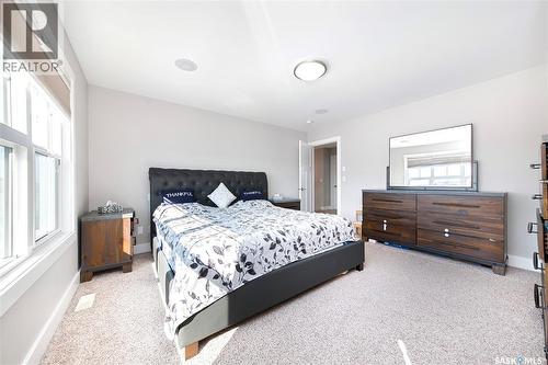 402 Meadows Boulevard, Saskatoon, SK 