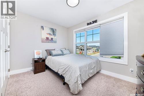 402 Meadows Boulevard, Saskatoon, SK 
