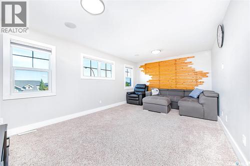 402 Meadows Boulevard, Saskatoon, SK 