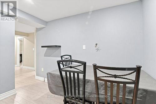 21 UPLAND DRIVE , Whitby (Blue Grass Meadows), Ontario L1N 8H9 5